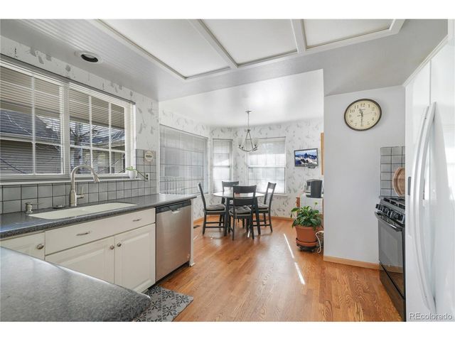 1912 E Phillips Dr, Centennial, CO 80122