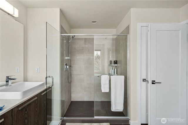 13220 181st Avenue Ct E, Bonney Lake, WA 98391