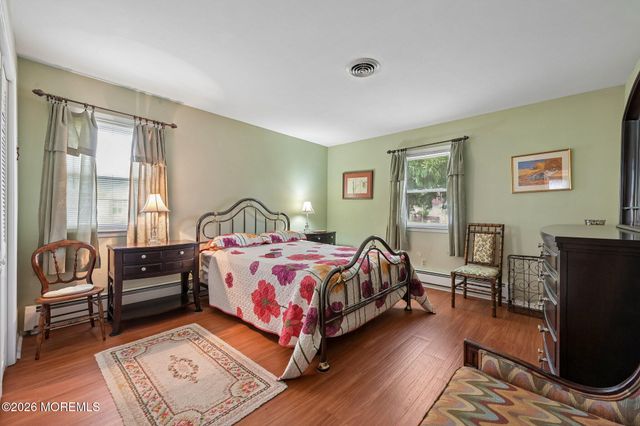 30 Whitmore Drive, Toms River, NJ 08757