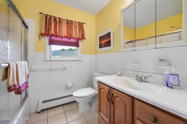 30 Whitmore Drive, Toms River, NJ 08757