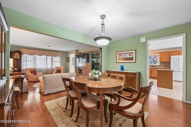 30 Whitmore Drive, Toms River, NJ 08757