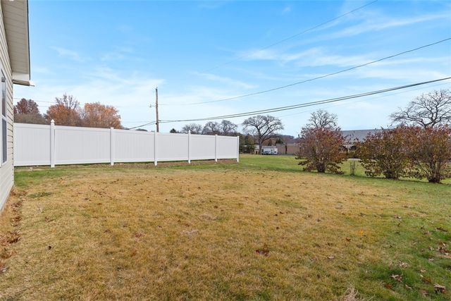 1006 Edgewood Rd, New Kensington, PA 15068