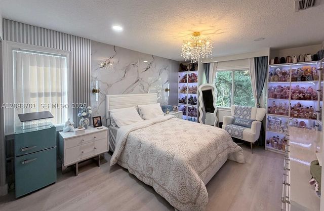 5703 NW 48th Ave 48, Coconut Creek, FL 33073