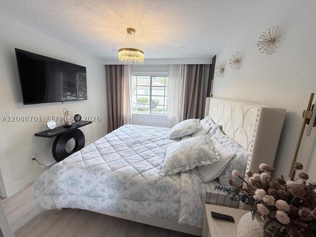5703 NW 48th Ave 48, Coconut Creek, FL 33073