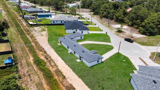 4985 Fairway Ct 4985, Lehigh Acres, FL 33971