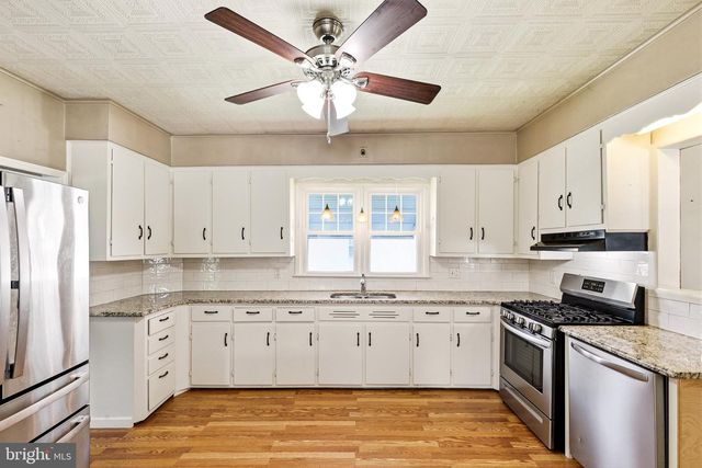 16 PEARL ST, Newfield, NJ 08344