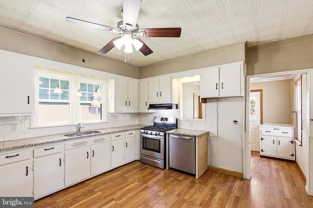 16 PEARL ST, Newfield, NJ 08344