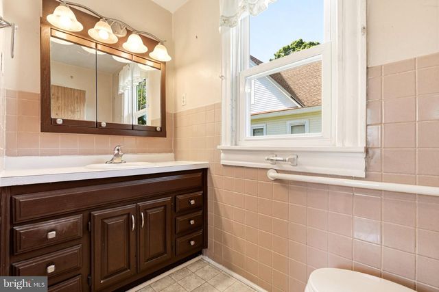 16 PEARL ST, Newfield, NJ 08344