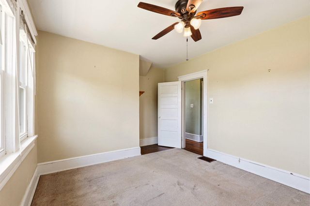 16 PEARL ST, Newfield, NJ 08344