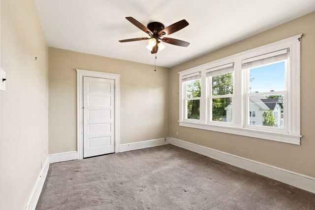 16 PEARL ST, Newfield, NJ 08344