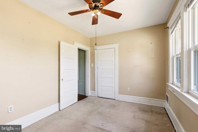 16 PEARL ST, Newfield, NJ 08344