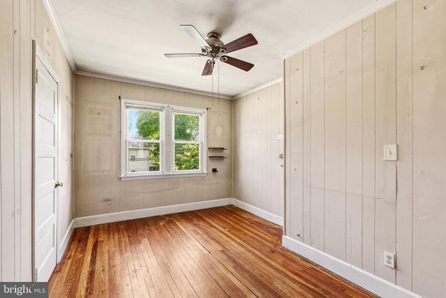 16 PEARL ST, Newfield, NJ 08344