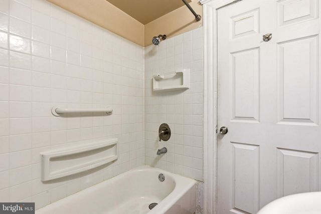 16 PEARL ST, Newfield, NJ 08344