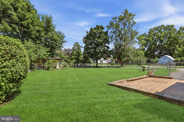 16 PEARL ST, Newfield, NJ 08344