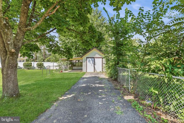 16 PEARL ST, Newfield, NJ 08344
