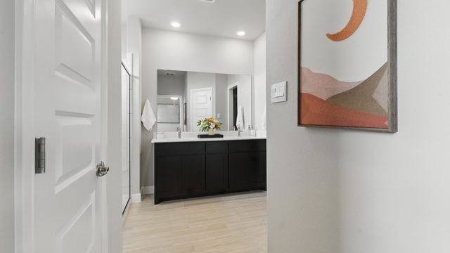 10833 BLOODSTONE Drive, Fort Worth, TX 76036