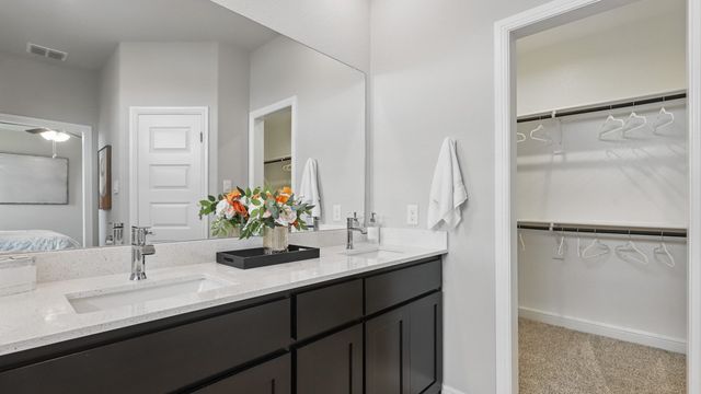 10833 BLOODSTONE Drive, Fort Worth, TX 76036