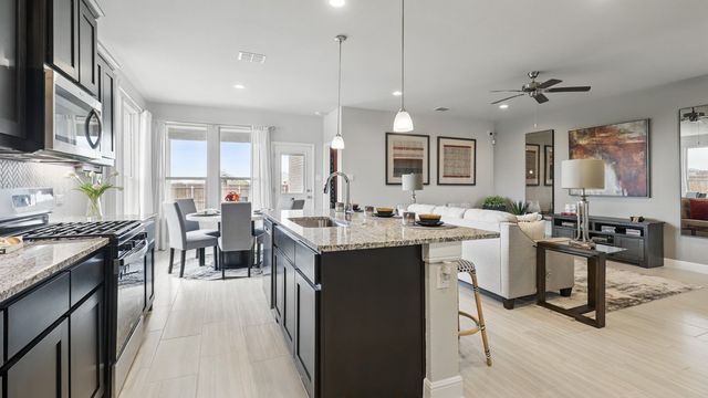 10833 BLOODSTONE Drive, Fort Worth, TX 76036