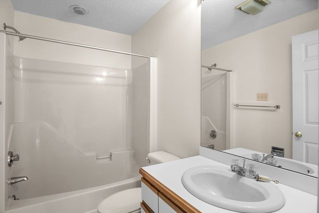37 Constitution 115, Danvers, MA 01923