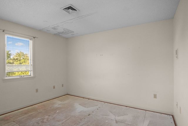 37 Constitution 115, Danvers, MA 01923
