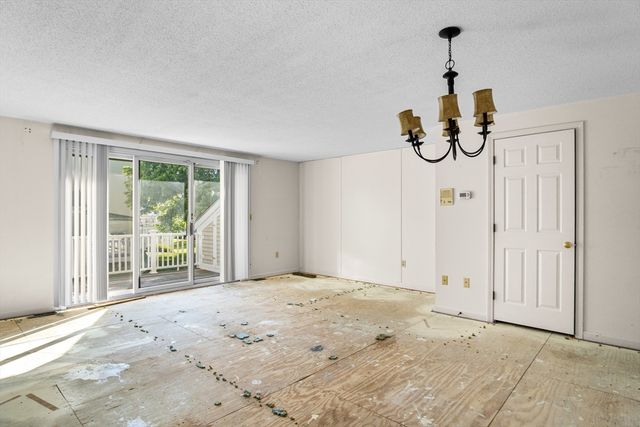 37 Constitution 115, Danvers, MA 01923