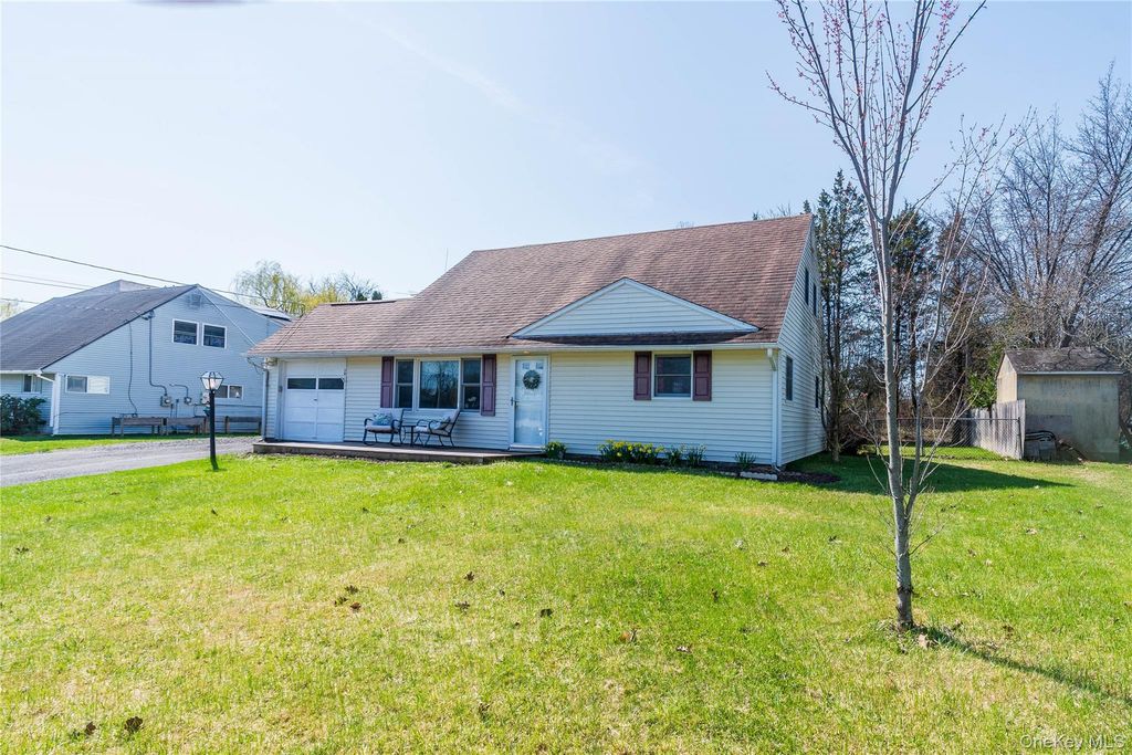 50 Vestal Hills Drive, Kingston, NY 12401