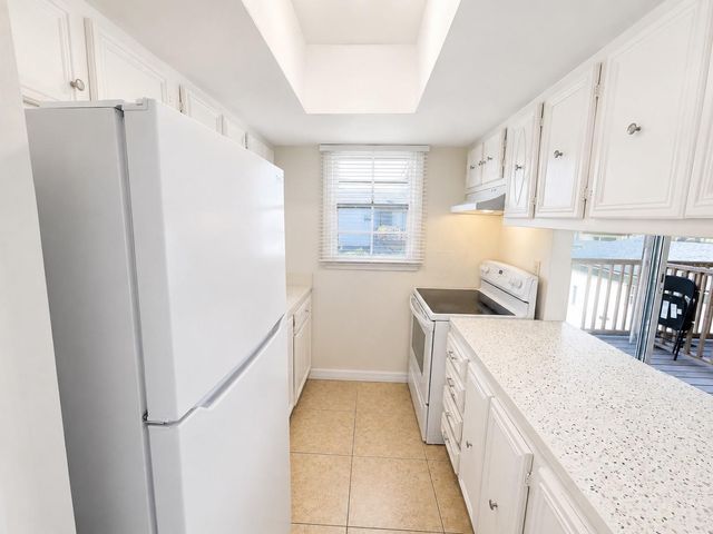 2759 L B MCLEOD ROAD C, Orlando, FL 32805
