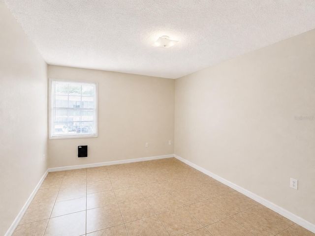 2759 L B MCLEOD ROAD C, Orlando, FL 32805