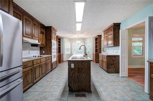 65 Gaddis Road NW, Cartersville, GA 30120