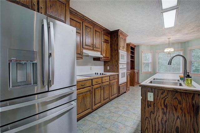 65 Gaddis Road NW, Cartersville, GA 30120