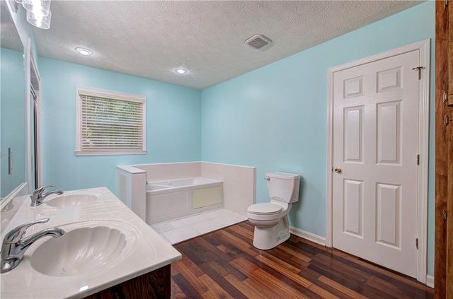 65 Gaddis Road NW, Cartersville, GA 30120