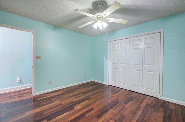 65 Gaddis Road NW, Cartersville, GA 30120