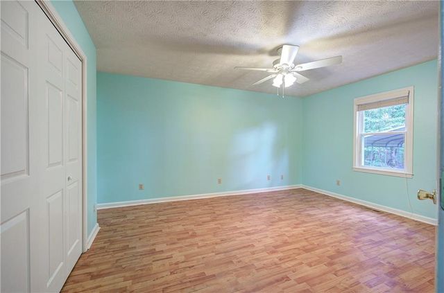 65 Gaddis Road NW, Cartersville, GA 30120