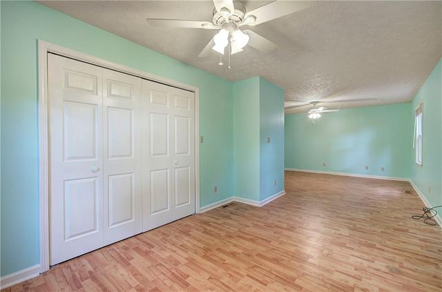 65 Gaddis Road NW, Cartersville, GA 30120