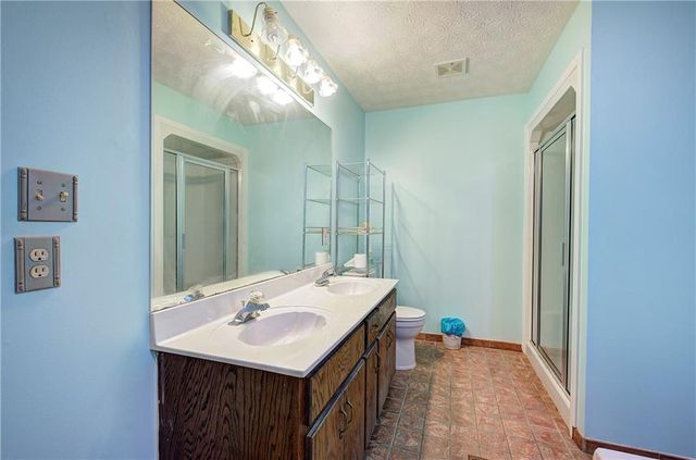 65 Gaddis Road NW, Cartersville, GA 30120