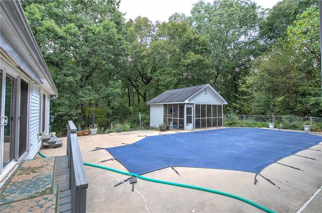 65 Gaddis Road NW, Cartersville, GA 30120