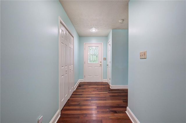 65 Gaddis Road NW, Cartersville, GA 30120