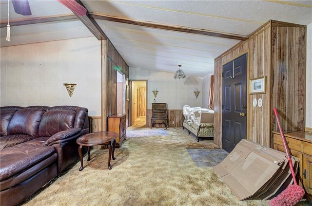 65 Gaddis Road NW, Cartersville, GA 30120