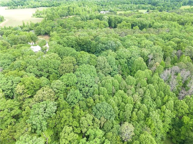 65 Gaddis Road NW, Cartersville, GA 30120