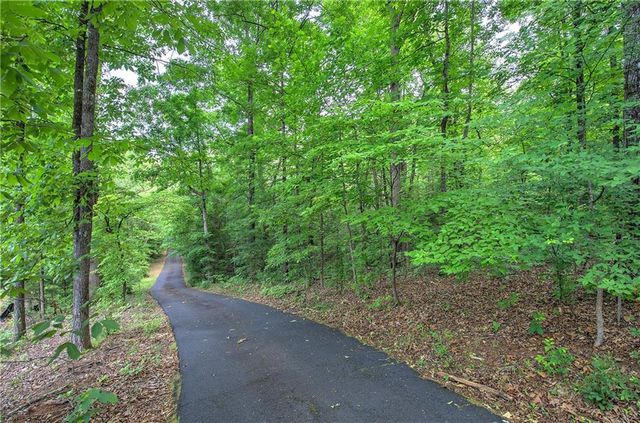 65 Gaddis Road NW, Cartersville, GA 30120