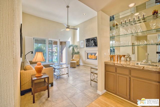 164 Lake Shore Drive, Rancho Mirage, CA 92270