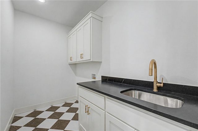 5 Minack, Bella Vista, AR 72714