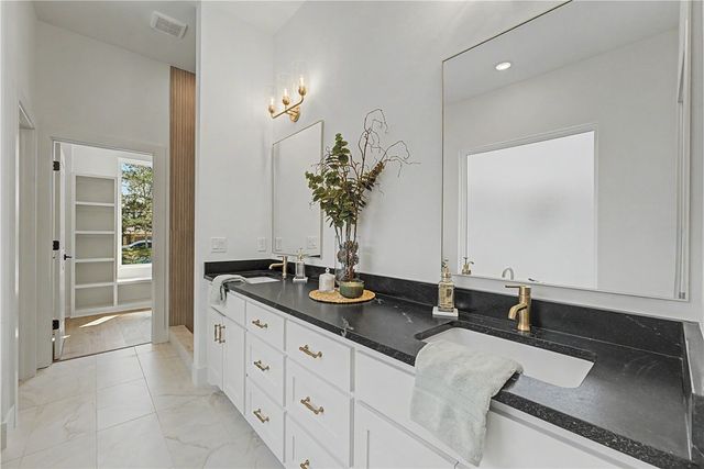 5 Minack, Bella Vista, AR 72714
