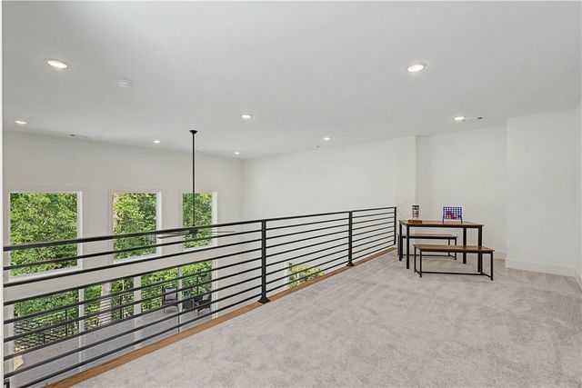 5 Minack, Bella Vista, AR 72714