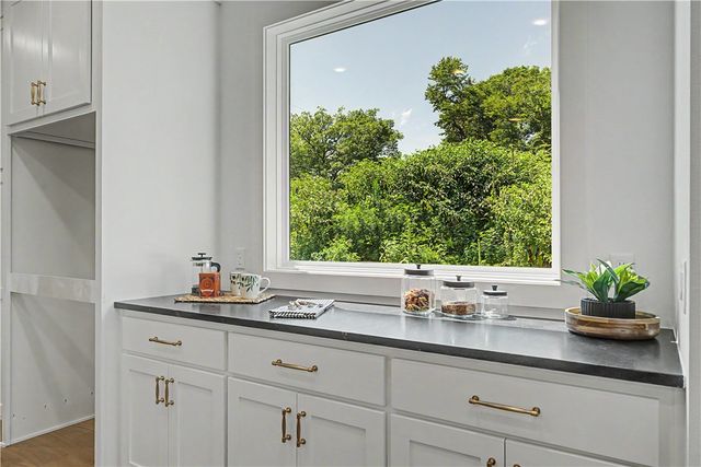5 Minack, Bella Vista, AR 72714