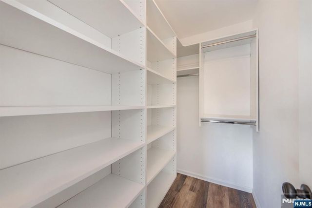 146 Summit Ridge 1406, Pompton Lakes, NJ 07442