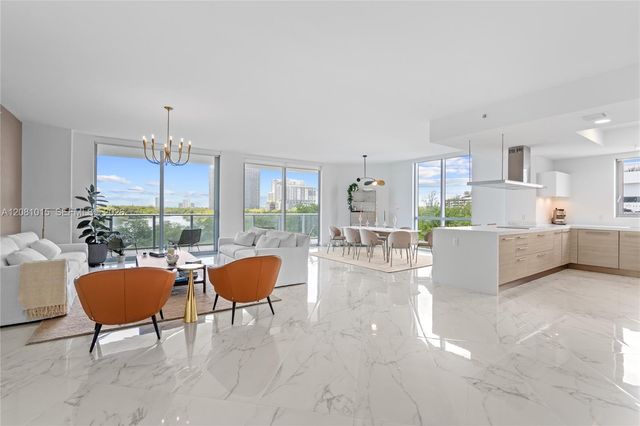 17111 Biscayne Boulevard 402, North Miami Beach, FL 33160