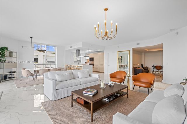 17111 Biscayne Boulevard 402, North Miami Beach, FL 33160