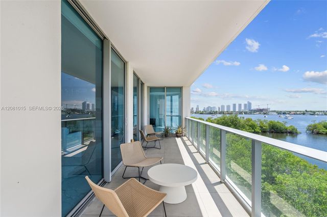 17111 Biscayne Boulevard 402, North Miami Beach, FL 33160