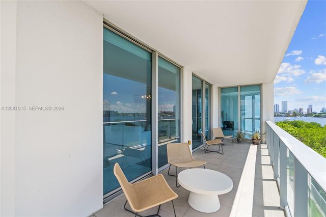 17111 Biscayne Boulevard 402, North Miami Beach, FL 33160